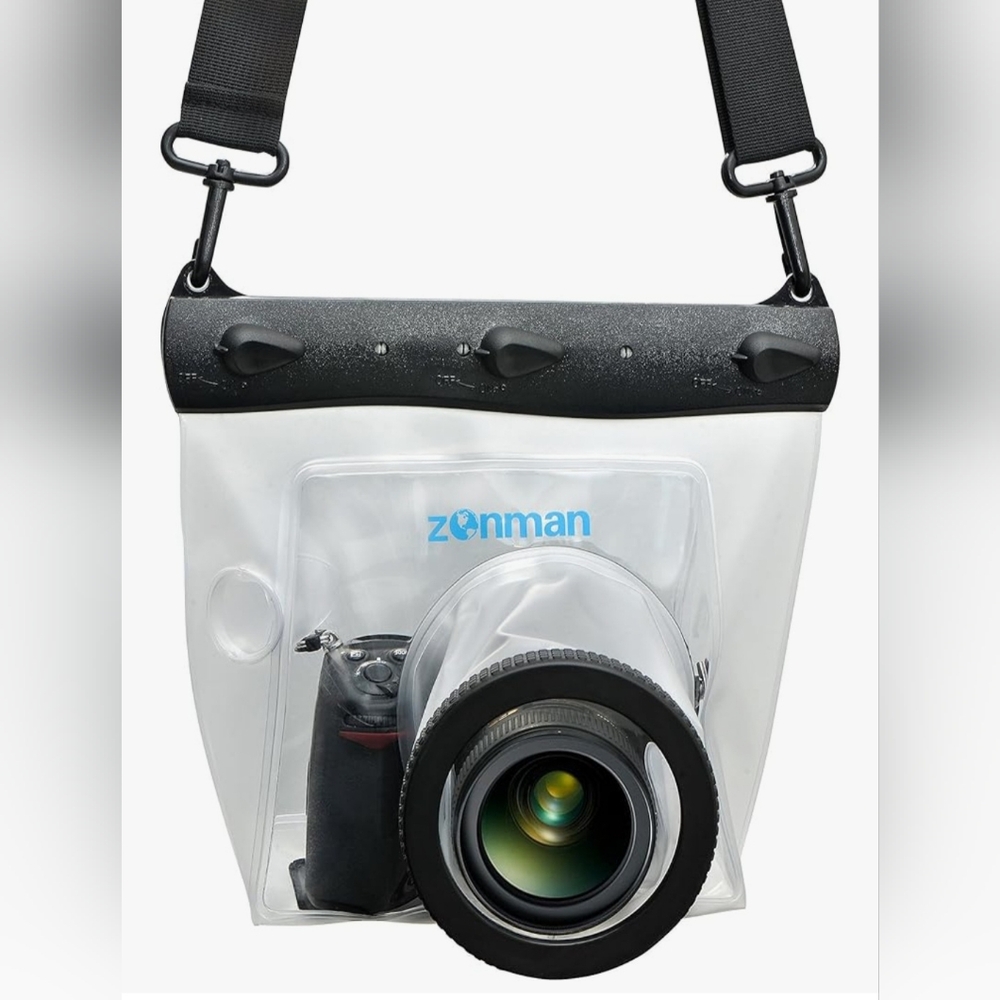 NWOT Zonman Waterproof Camera Case